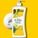 St Ives Hydrating Body Lotion 621ML